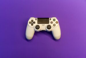can you connect a playstation controller to an xbox